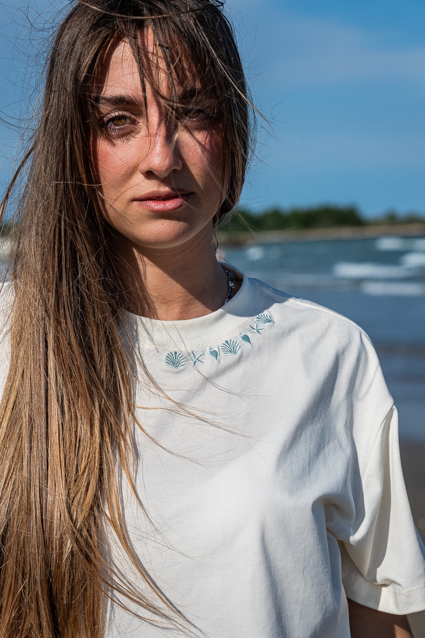 ISLAND — DONNA